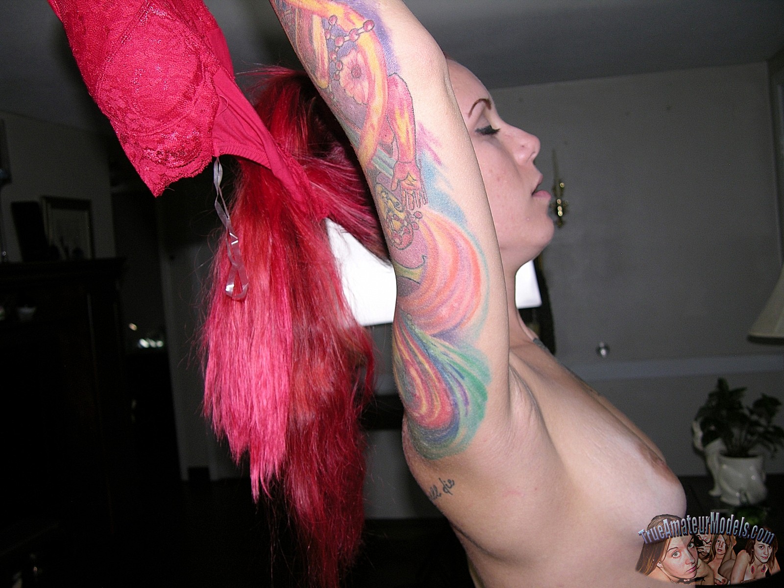 nude-tattooed-modeling-redhead6-1