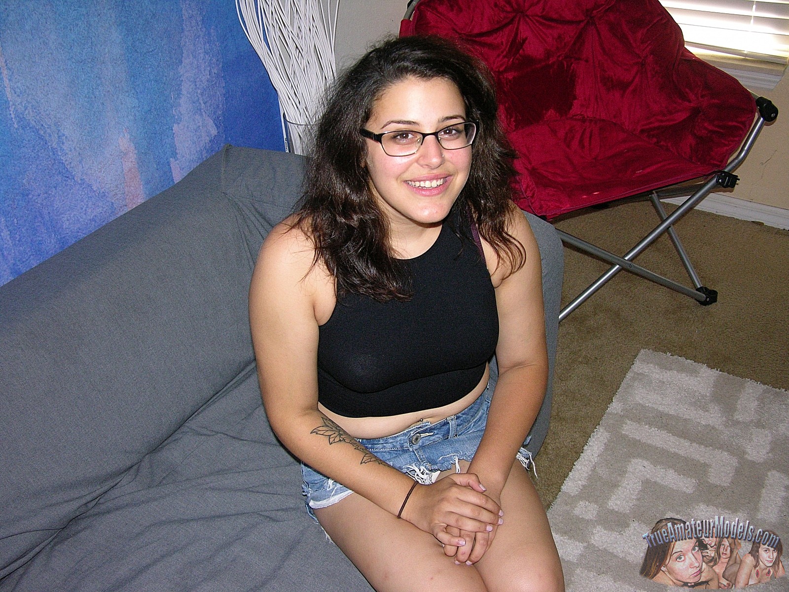 brunette amateur wearing glasses